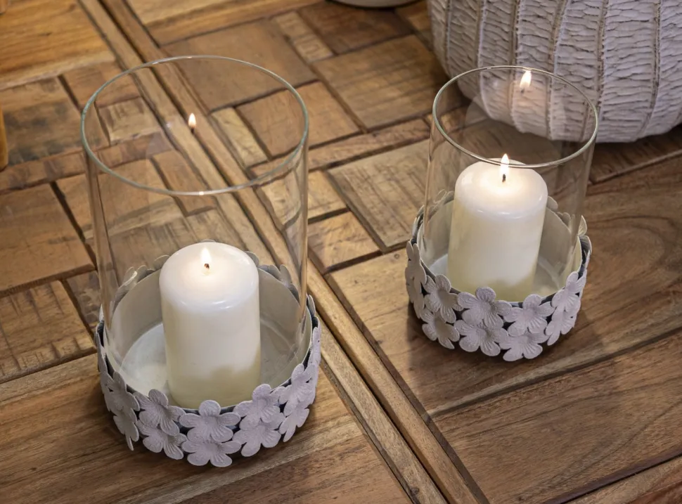 Bougeoir Dune en verre et base découpée en forme de fleur