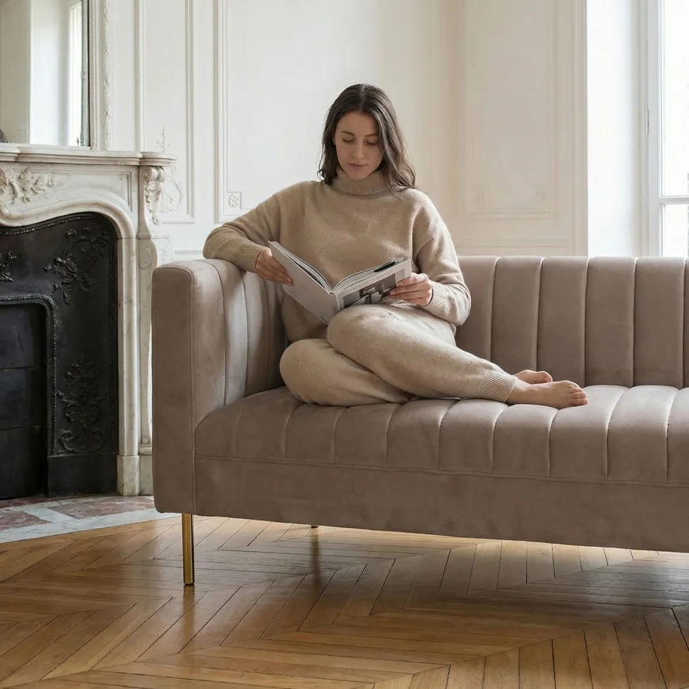 Canapé moderne 3 places à coutures verticales Sacramento Velours Taupe