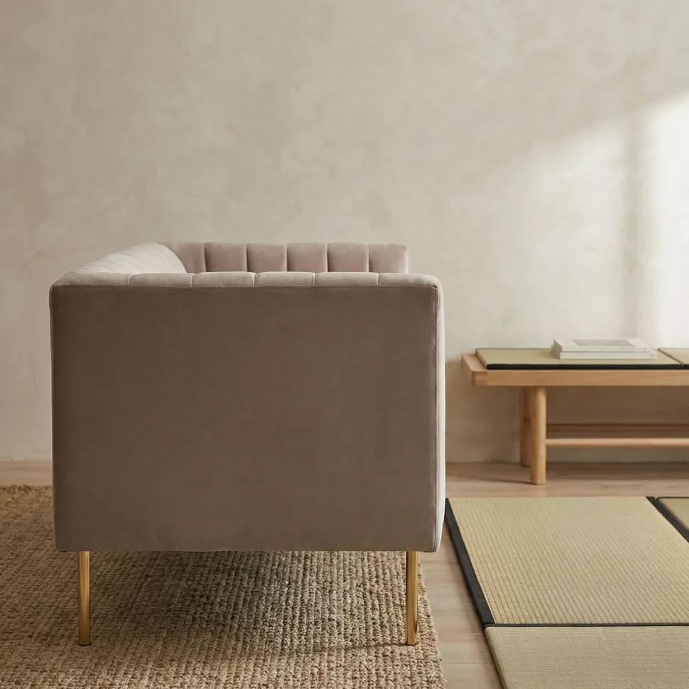 Canapé moderne 2 places à coutures verticales Sacramento Velours Taupe