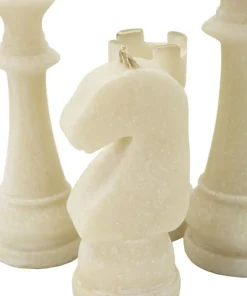 Ensemble d'échecs en polyrésine tons clairs et détails dorés