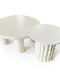 Ensemble de 2 tables basses rondes avec piètement style colonne Storia Crème