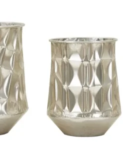 Ensemble de 3 vases Argentés reliefés