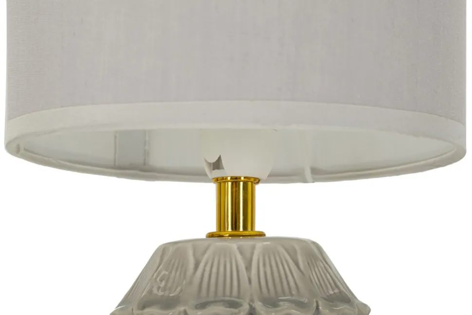 Lampe de chevet en céramique crème Pigny en forme de pin et abat-jour en tissu