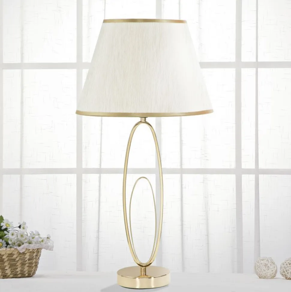 Lampe de table Glam Abat-jour Polyester Crème Piètement Fer Doré