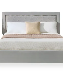 Lit coffre Sandiego avec sommier relevable 140x200cm et tête de lit cloutée Velours Gris clair