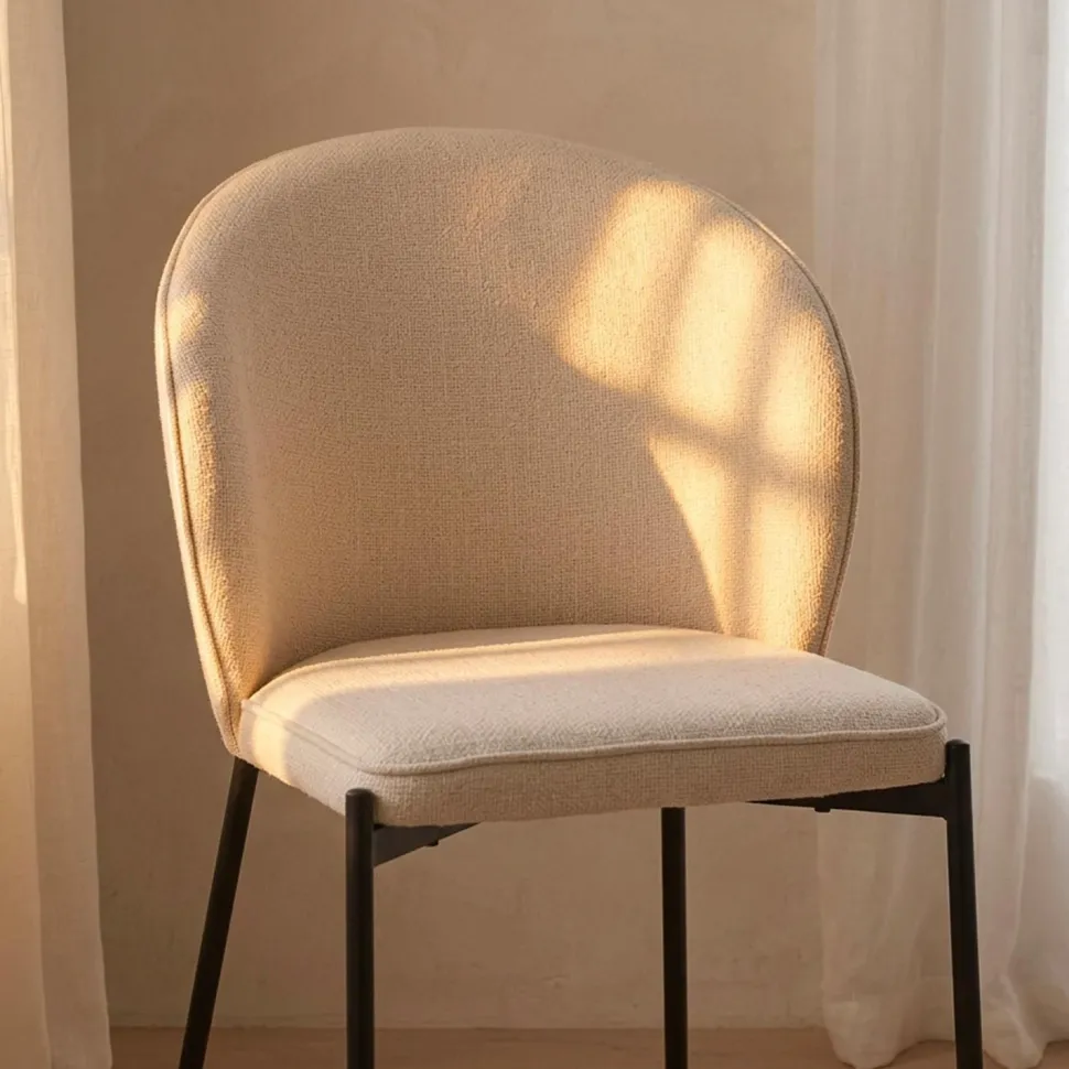 Lot de 2 chaises arrondies et matelassées Isabeau Métal Noir et Tissu Beige