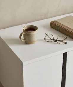 Meuble TV moderne avec 2 portes Valmain L180cm Blanc et Métal Noir