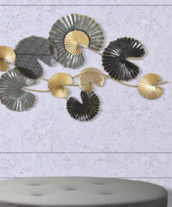 Panneau mural en métal motifs géométriques et floraux finition multicolore