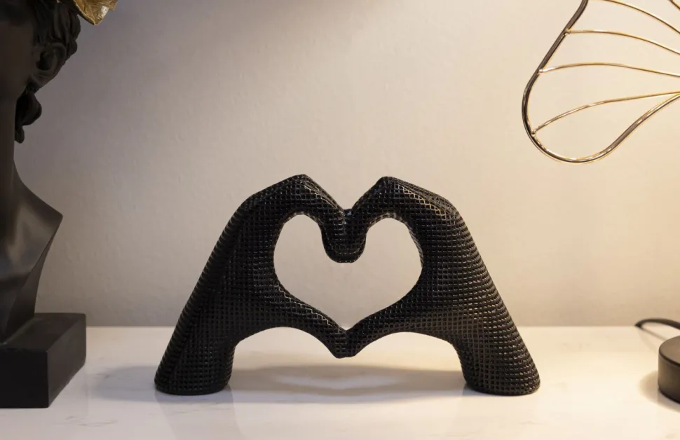 Sculpture The Lover Black
