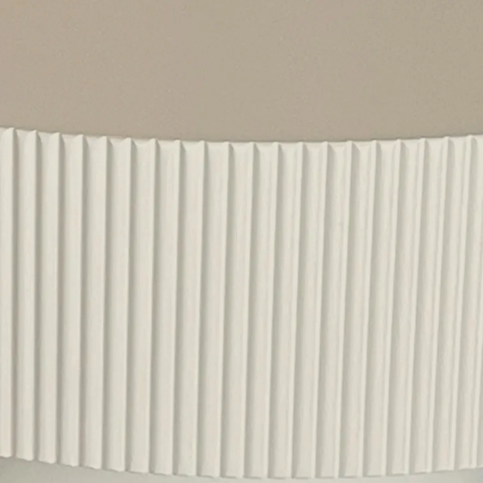 Table ronde L78,5cm avec rainures verticales sculptées Pulsar Blanc cassé