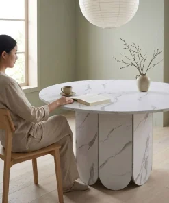 Table ronde style japandi extensible 310cm Tulipa rallonges intégrées Effet marbre Blanc