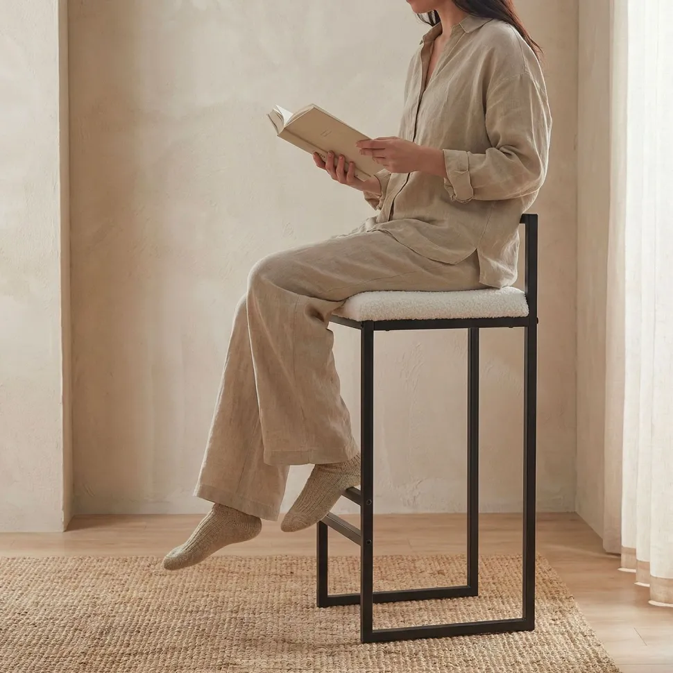 Tabouret de bar en métal Drakkar Noir et Tissu bouclette Crème