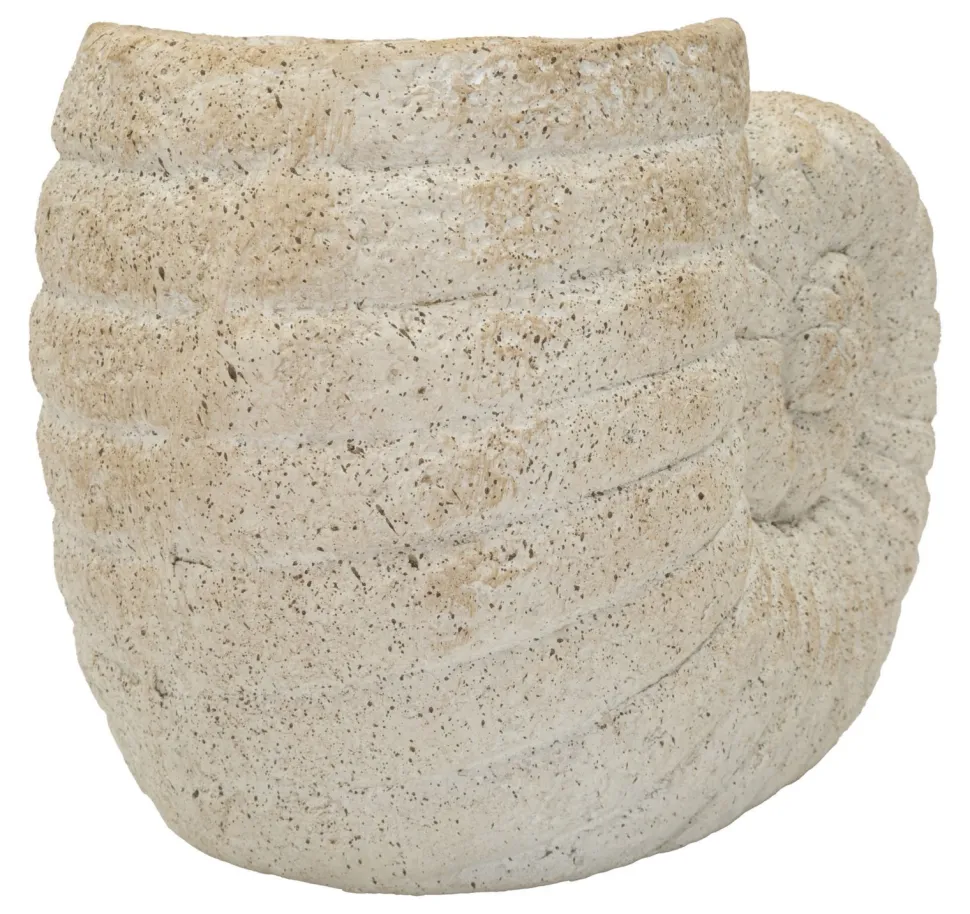 Vase en forme de coquillage sablé