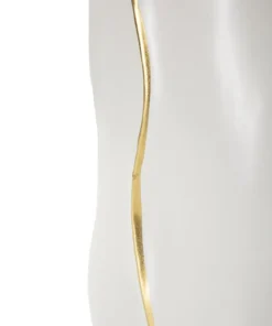 Vase sinueux en céramique blanche et détails dorés
