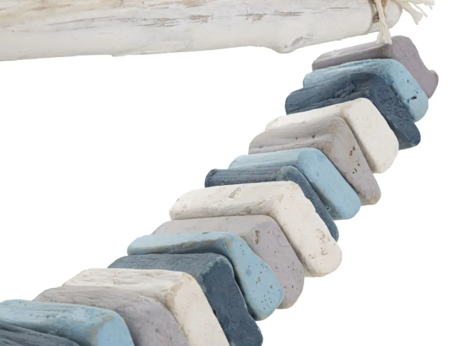 Voilier en bois massif avec voile en tissu et coque multicolore